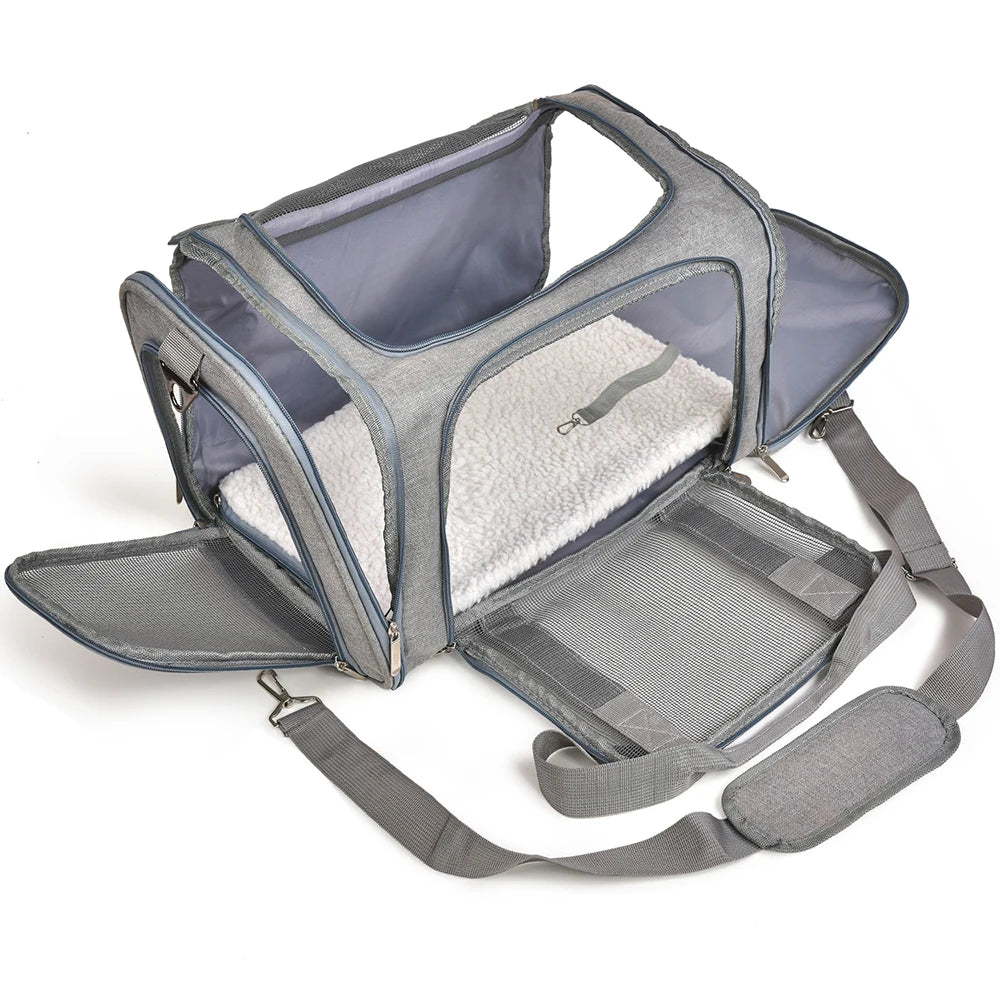 Breathable Pet Travel Backpack - Furry Club