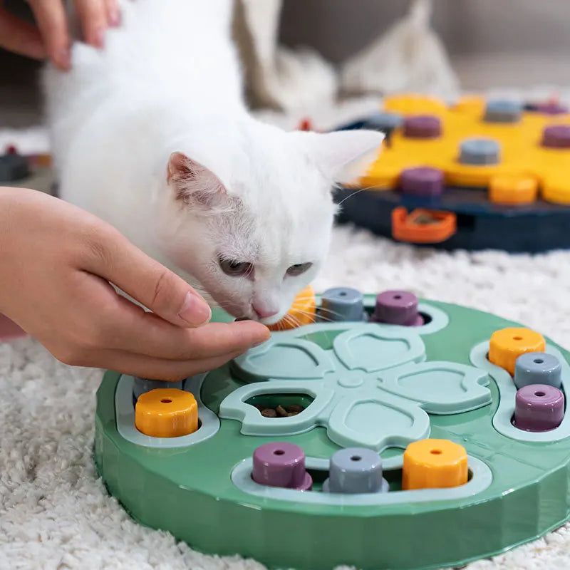 Interactive Dog Puzzle Feeding Toys - Furry Club